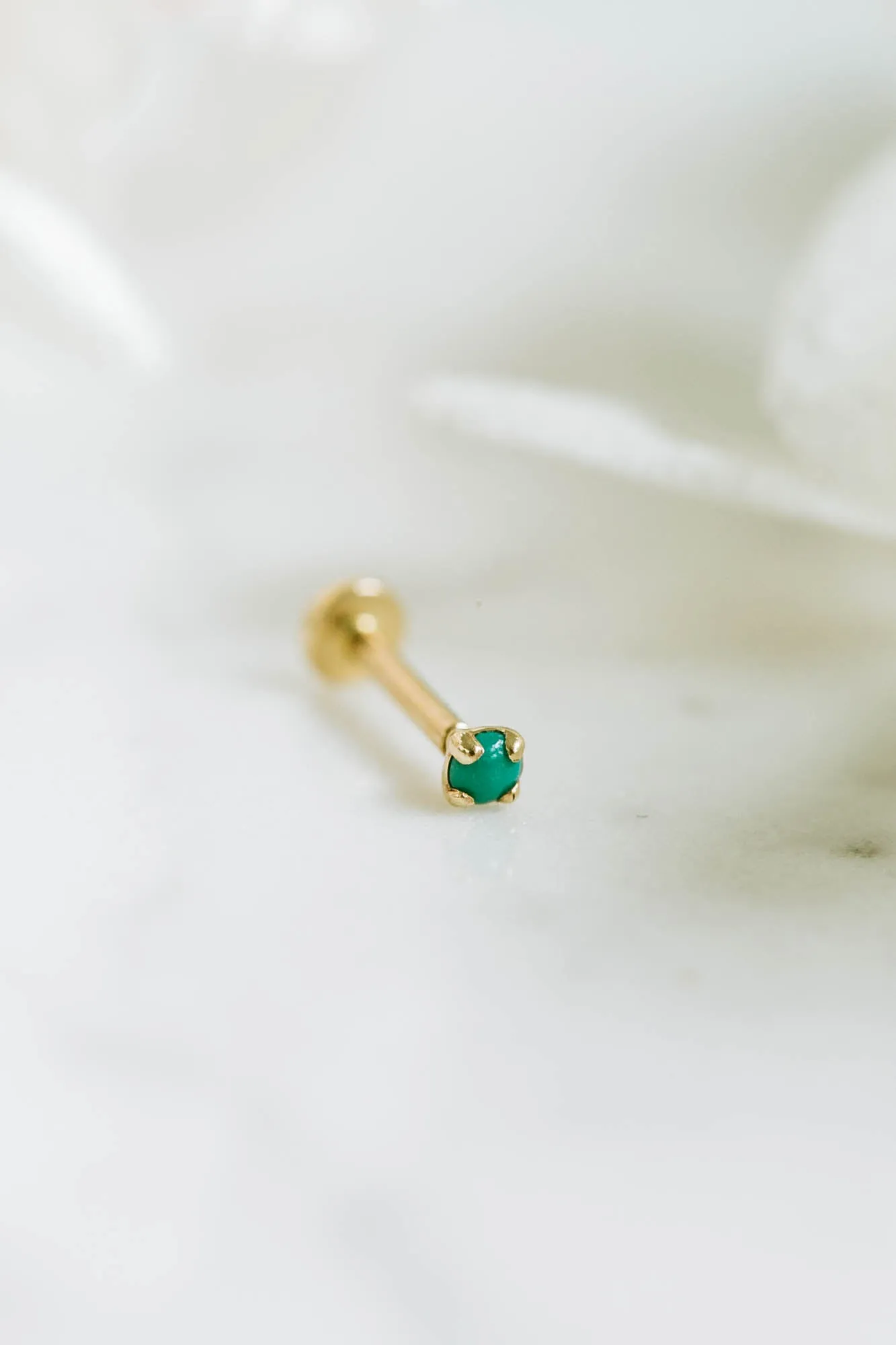 14k Gold Genuine Natural Turquoise 4 Prongs Nose Internally Threaded Flat Back Earring Labret Stud