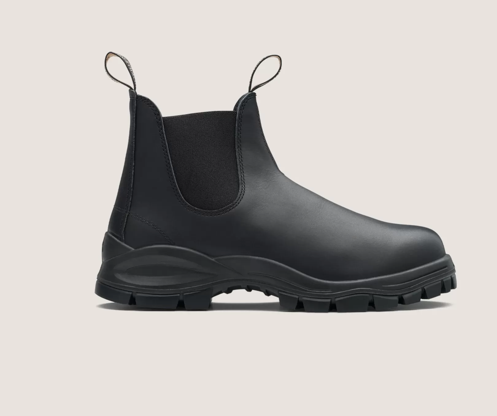 BLUNDSTONE 2240 CHELSEA LUG SOLE VOLTAN BLACK