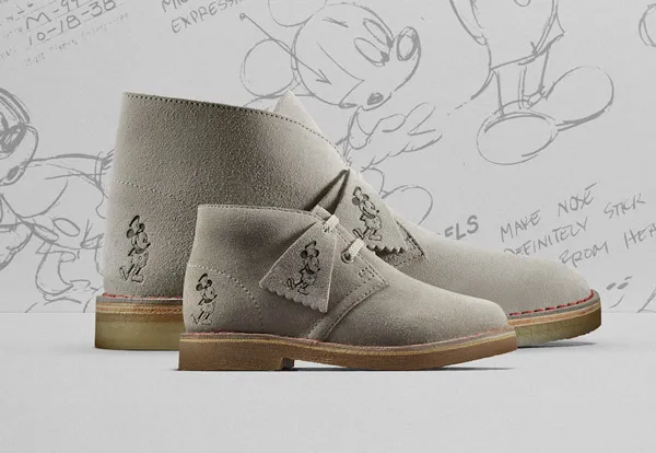 Clarks DESERT BOOT SAND MICKEY