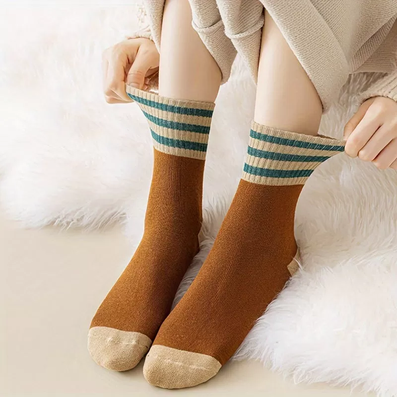 Cozy  Stylish Mid Tube Socks for Women  10 Striped Pairs