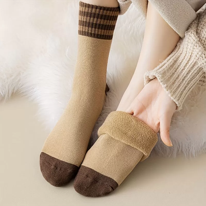 Cozy  Stylish Mid Tube Socks for Women  10 Striped Pairs