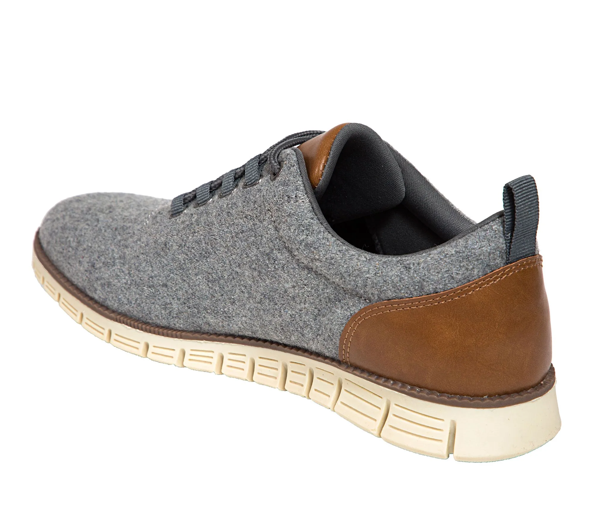 Deer Stags Men's Fashion Sneaker - Status