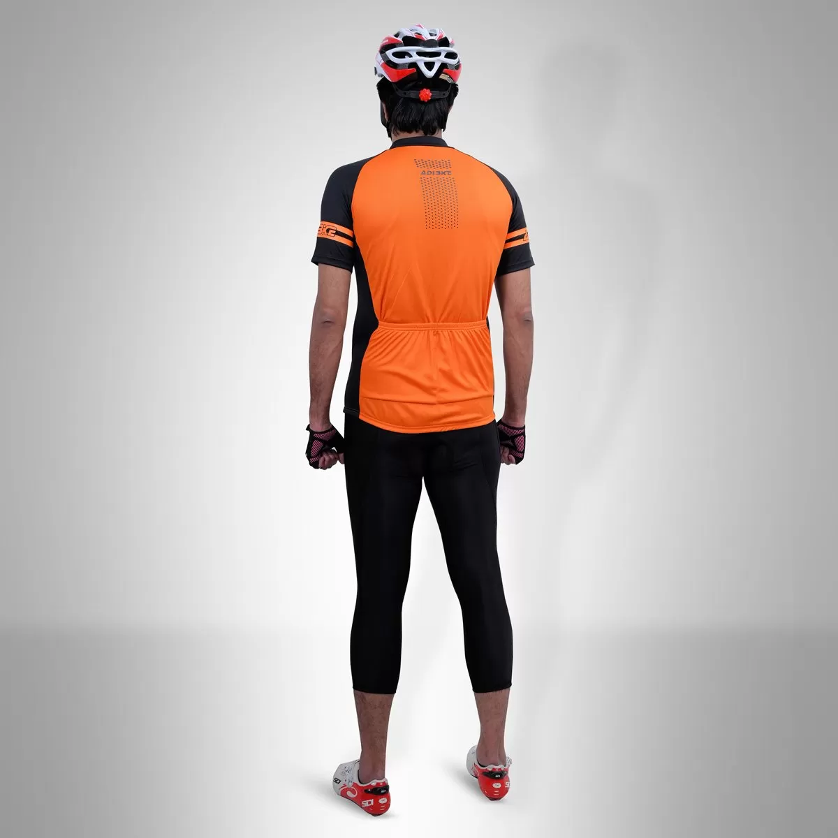 Delight Cycling Kit - 3/4 Tights with Jersey