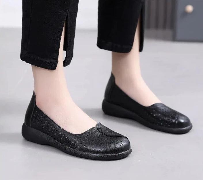 LFN2306 Hollow Leather Flats Loafers: Women's Casual Shoes