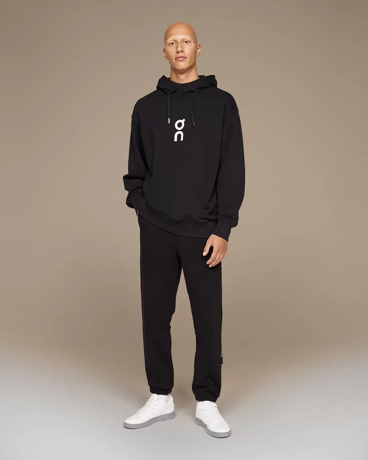 On Club Hoodie 1.0 M - Black