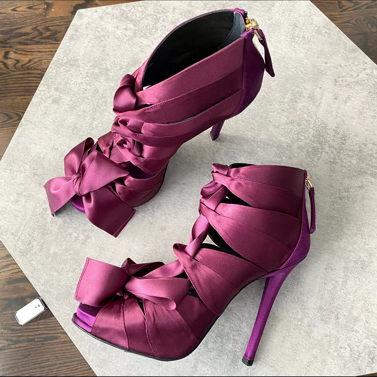 Roger Viver Purple Satin Ribbon High Heels - 7.5